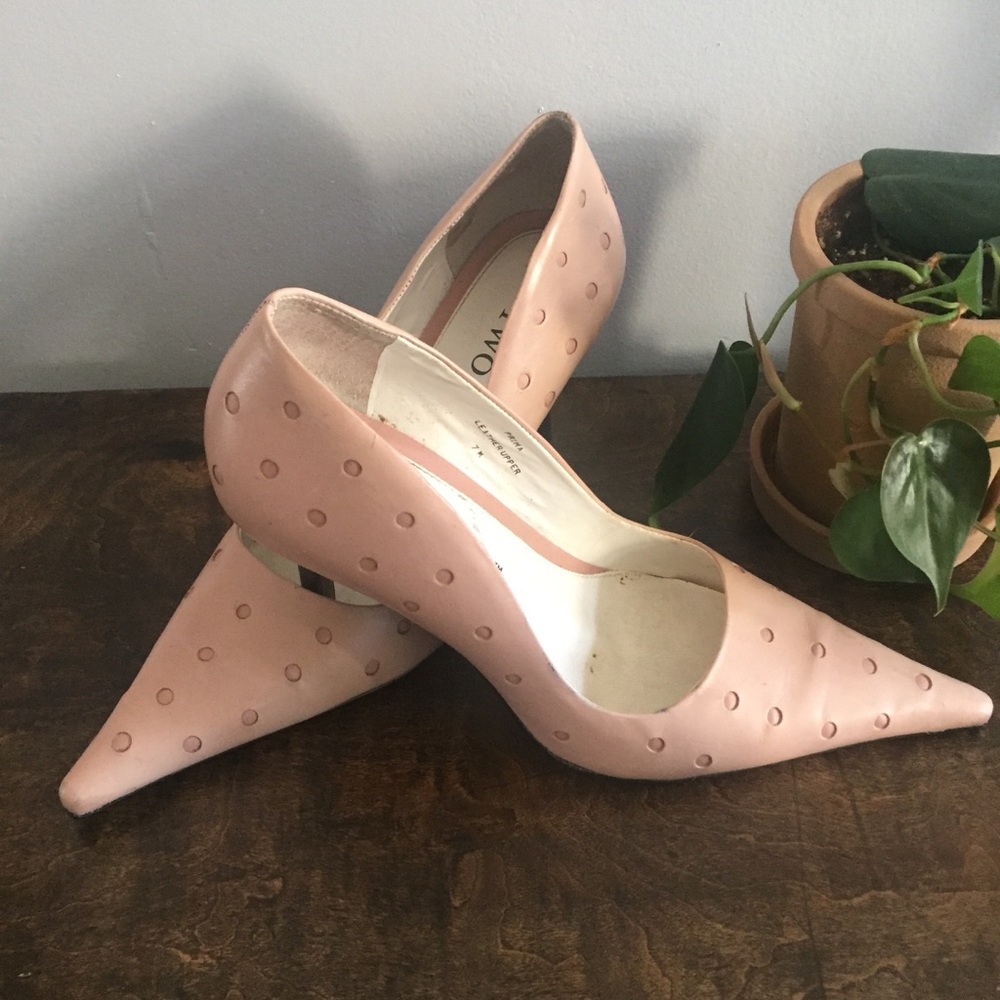 Two Lips Heels